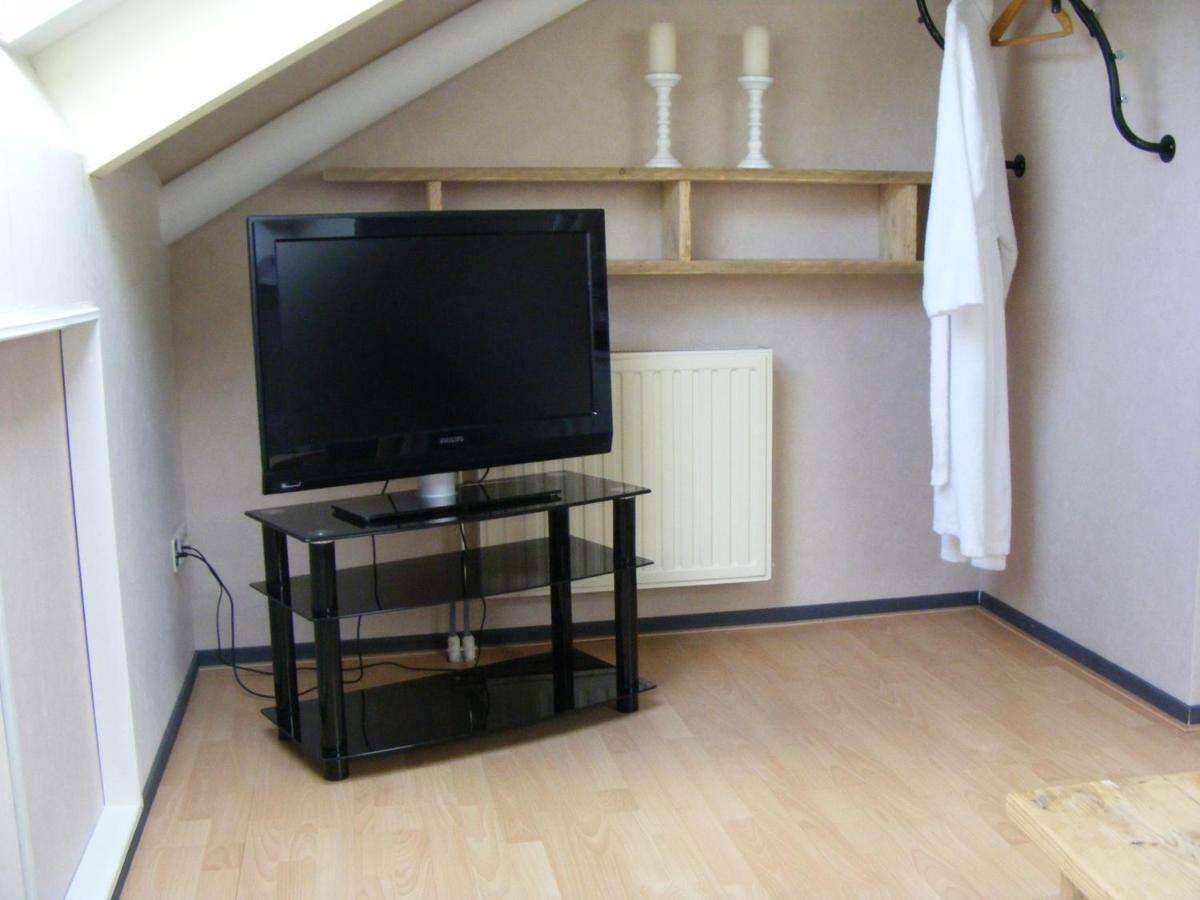 Njoy-Uithof Bed and Breakfast La Haya Exterior foto